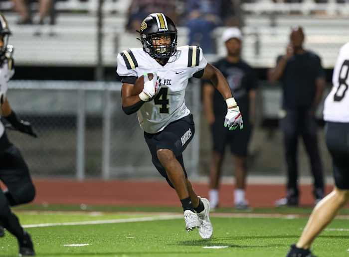 Raymore-Peculiar at Lee's Summit North Missouri football 9-29-23 David Smith 23775